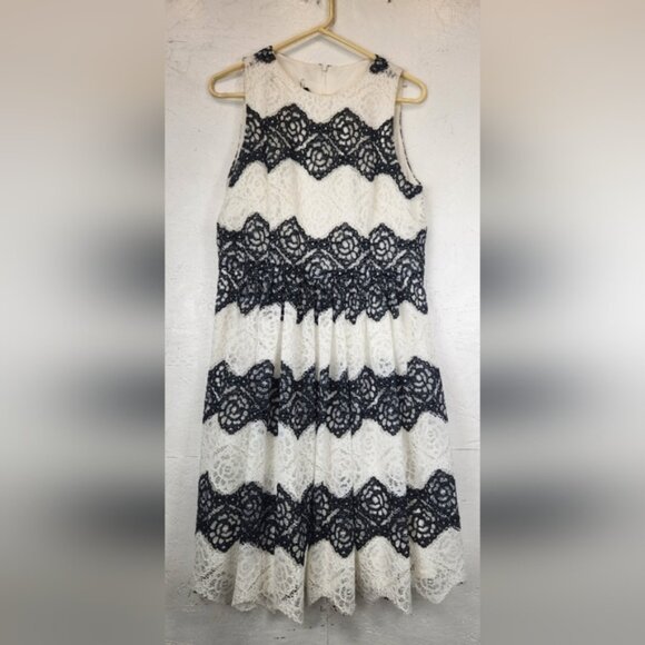 White House Black Market Black And White Lace Sleeveless Dress‎ Womens 14 - Picture 1 of 5